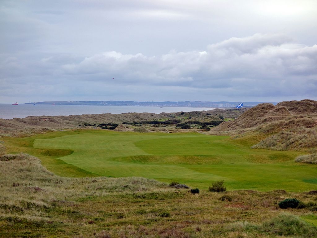 12th Hole at Trump International Golf Links Scotland (435 Yard Par 4)